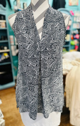 Top, Sleeveless Paisley Black White