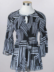ARRIVING SOON Keren Hart Top Black & White Geometric Pattern 