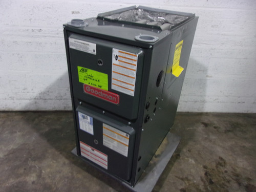 Scratch & Dent 60000 BTU Gas Furnace Unit GOODMAN Model GRVT960603BNAB ACC-22625