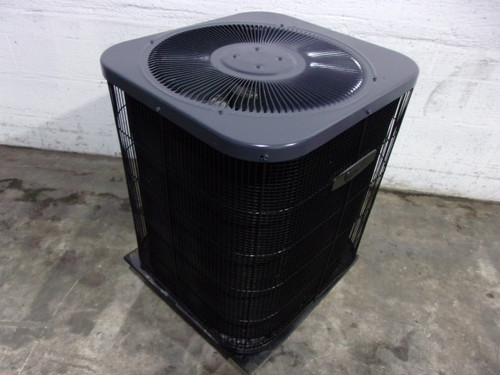 Used 2.5 Ton Condenser Unit RUN TRU by TRANE Model 4TTM3030A1000BA ACC-22649