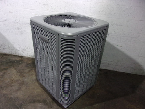 Used 3.5 Ton Condenser Unit LENNOX Model 14ACX-041-230 ACC-23014