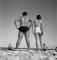 Forms at Bondi, 1939