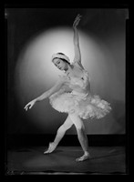 Valentina Blinova in Swan Lake, c 1937
