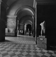 Galerie des Antiques, Musée du Louvre, Paris, 1978