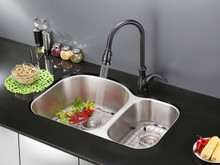 Ruvati 32-inch Undermount 60/40 Double Bowl 16 Gauge Stainless Steel Kitchen Sink - RVM4400