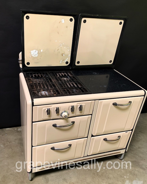 More GrapevineSally Vintage Stove Parts! COMING SOON!