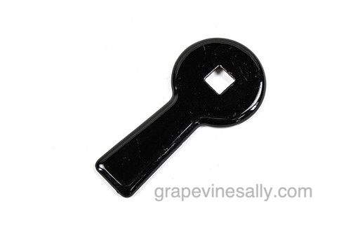 Original Vintage Magic Chef American Stove Co Stove Black Porcelain Enamel Pull Handle Trim - this is the smaller size. 

MEASUREMENTS: Height 3-1/2"   /    Width of Upper Round: 1-3/4"