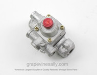 NEW Original Vintage Robertshaw TS-11 J Safety Valve with In/Out Pilot
Main Gas Inlet/Outlet - 7/16 Compression Connections

Connection shipped unplugged. We recommend you have a certified professional or company with experience in this area install this part. One year warranty.

