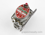 This is a working USED General Controls Dual Terminal MR-2 Safety Valve. It has been tested and is in working condition. These safety valves were often used on the smaller O'Keefe & Merritt, Wedgewood, Gaffer & Sattler, Occidental and other vintage 1940's stoves.

GAS CONNECTION - Inlet/Outlet - 7/16" compression connections

We recommend you have a certified professional or company with experience working with vintage stove gas related products inspect and install this part. Please note, there are no warranties, returns, refunds or exchanges on used safety valves.

We have most styles of Robertshaw Model BJ Thermostats and Safety Valves that are used with the vintage OK&M, Wedgewood and other mid-century stoves IN STOCK NOW and ready to install. 

 