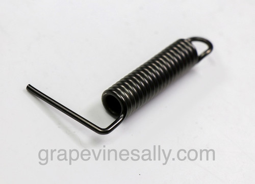 This is a NOS (New Old Stock) Vintage Antique Stove Oven Door Spring.

This is a very solid spring - it is in excellent condition. Found on a variety of vintage and antique stove brands.

 MEASUREMENTS: Overall Length 3.0"  /  Coil Length: 1-3/4"  /  Solid Stem/Rod Length: 1-3/8"