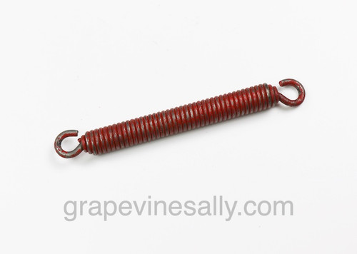 Used Heavy Duty 6.0" Vintage Stove Oven Door Spring. The two end 'eyes' rotate 360. The reddish tint is old used paint, not rust. 

This is a very solid spring - Found on several vintage and antique stove brands.

MEASUREMENTS: Overall Length - 6.0"  /  Coil Length: 4-3/4"  /  Coil Width: 5/8"