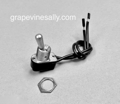 NEW IN BAG Toggle Style ON-OFF Range Switch. 6A 125 V AC / 3A 250 V AC