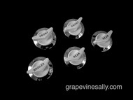 This is a very nice re-conditioned set of 5 white vintage Gaffers & Sattler burner control knobs. There are no cracks, stains or chips - these knobs are in very nice bright and shiny condition. Used with the standard 'D' valve stem.

Included are:
two 'FRONT', two 'REAR', one 'BROILER'
EACH KNOB MEASUREMENT: Diameter: 1-15/16"
