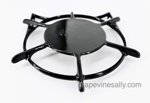 SAVE OODLES! Please read full description.

Original Vintage O'Keefe & Merritt Gas Stove NEW PORCELAIN ENAMELED Burner Simmer Style Grate. This is the thinner cast style with 3 pegs on the underside. This grate has 3 short pegs on the bottom. This is a very solid grate.

Please note, the porcelain enamel has a few imperfections on the simmer plate, a couple of small indents in the porcelain enamel about a 1" diameter area. very subtle but nevertheless they are there. The rest of the grate is bright & shiny new PE. We can't sell these as pristine. We have two at this time.

MEASUREMENTS:

Ring Width (from side to side) 8-1/2" / Standing upright, on cat ears to top of ring 9.0" Simmer Plate 5-0"

 