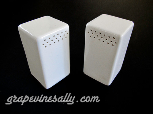 White ceramic vintage S&P set. Both are in excellent condition. New cork plugs (not pictured) will be included. There are no cracks, chips or stains. 
 
MEASUREMENTS: Height 3-3/4"  /  Width 2.0" (without handle)  /  Depth (across front at holes) 2.0"  