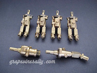 Set of 6 Original Vintage O'Keefe & Merritt Gas Burner Control Valves. Set Includes: 4 gas burner valves + 1 center griddle valve + 1 broiler valve. Our valves are all re-conditioned, the stems turns smoothly and the threads are in good condition.

THESE VALVES ARE USED - Please note, we recommend you have a certified technician or company with experience in this area inspect these parts prior to installation. 