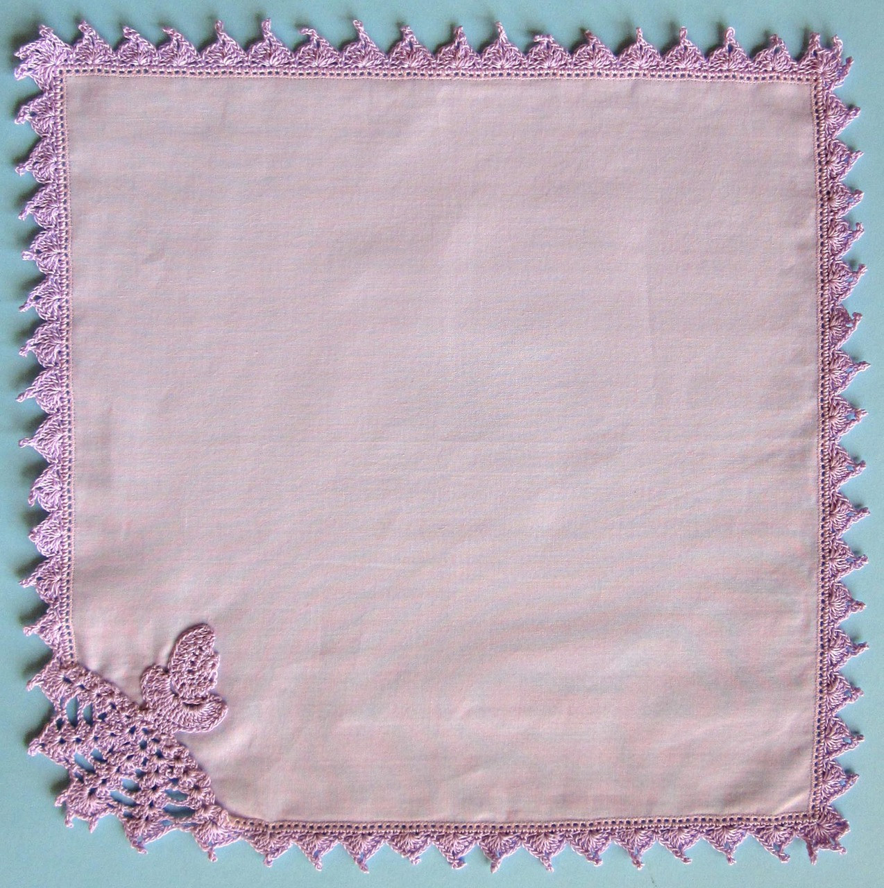 Crinoline Lady Lace Handkerchief