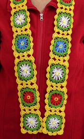 CMPATC091 Daisy Wheel Scarf made using  joined daisies constructed on a daisy wheel