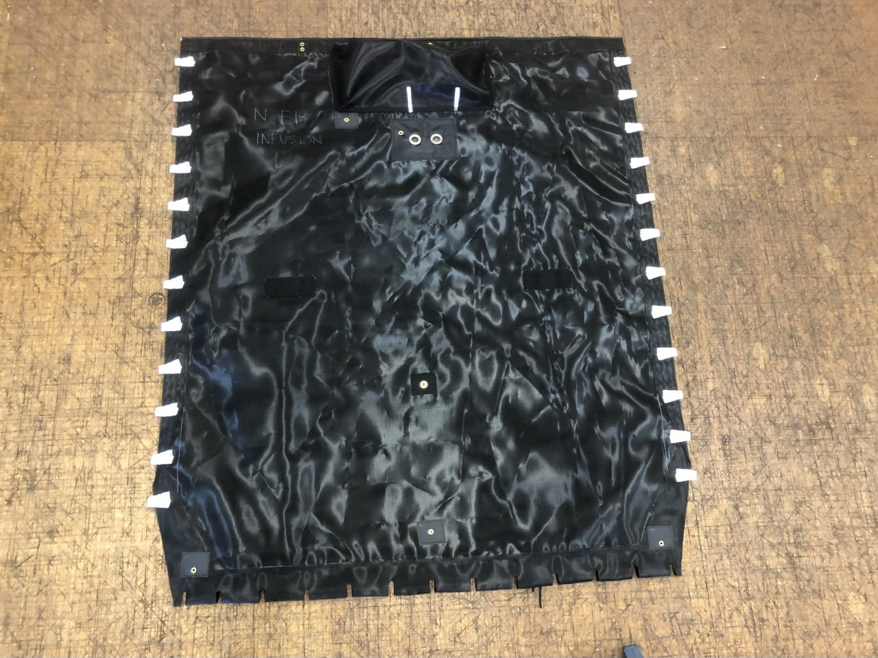 らむにゃ GRAMICCI（グラミチ） 日本限定モデル TCツイル ワイドパンツ