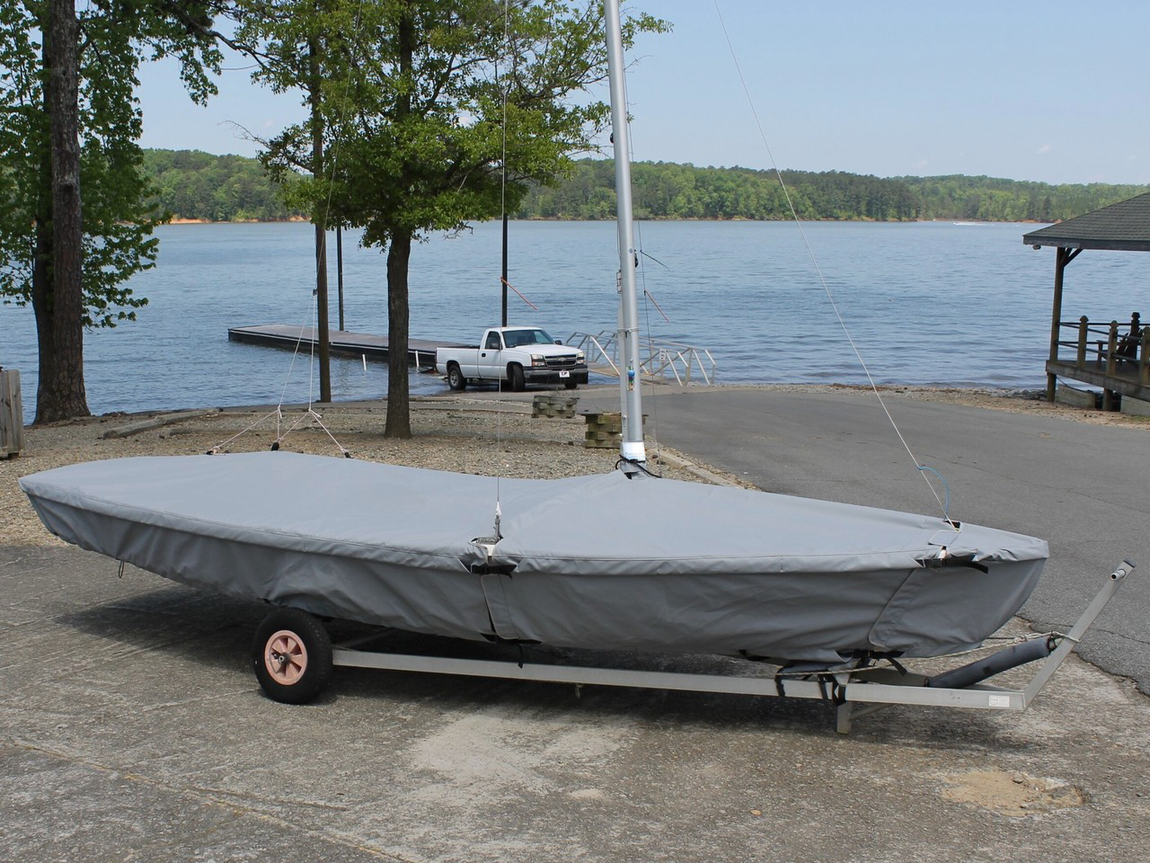 Skirted Mooring Cover protects your deck, cockpit, and much of your hull. 