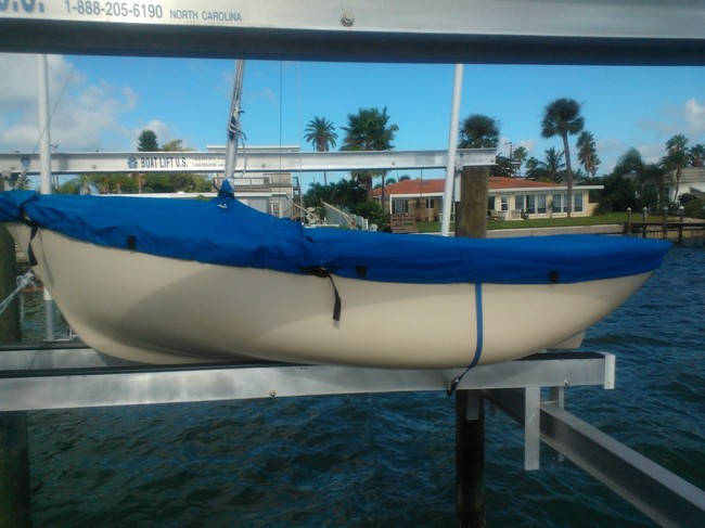 Bauer 8 Sailboat Mooring Cover Top Deck Cover Made in the USA Polyester Royal Blue Mast Up Cover