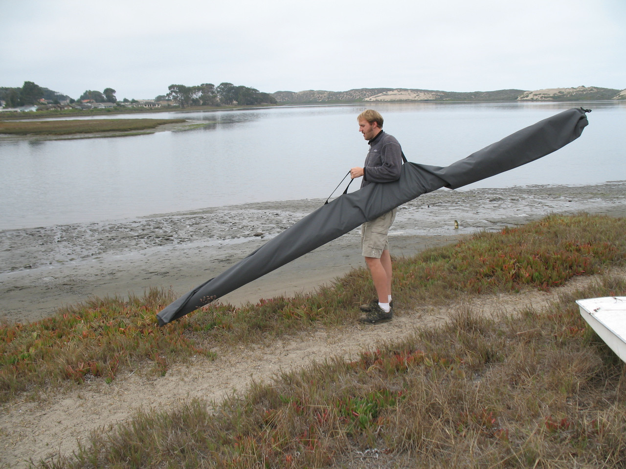 Two sewn webbing handles makes for easy carrying of your spars. 