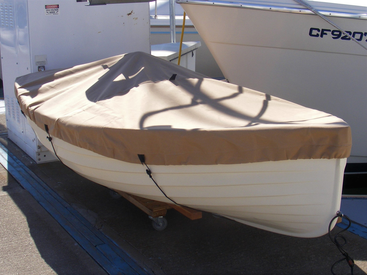 Top Cover to fit a Fatty Knees 9 sailing dinghy by SLO Sail and Canvas