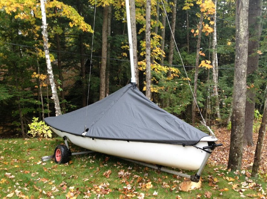 Peaked Mooring Cover to fit a JY 15 shown in Polyester Charcoal Gray