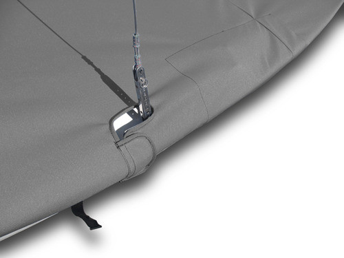 Shroud Cutouts with hook and loop closure keep dirt debris and water out of your boat. 