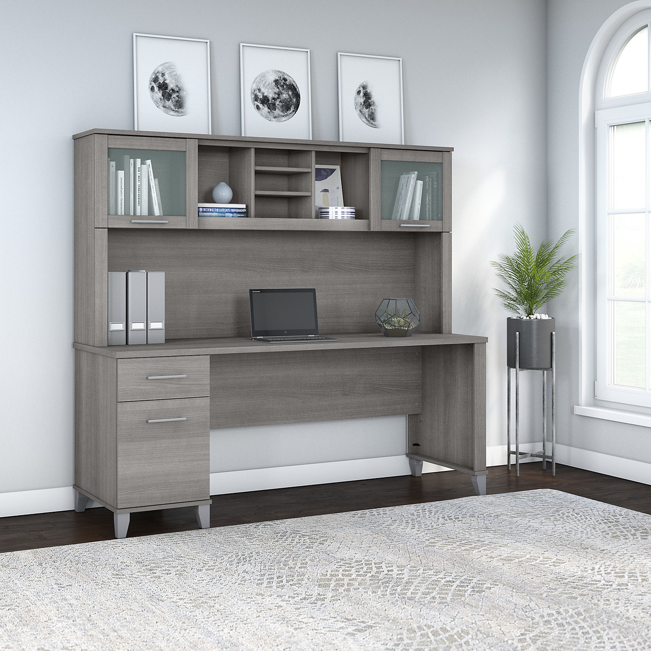 Bush Furniture Somerset 72W Office Desk with Drawers and Hutch in