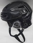 BAUER REAKT 150 VN PRO STOCK HOCKEY HELMET BLACK SMALL NEW WITH SCRATCHES