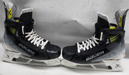 Bauer Vapor Hyperlite 2 Pro Stock Skates 9.5 E Used AHL NHL (2)