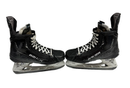 Bauer Vapor Hyperlite 10.5  D Hockey Skates Used