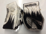 Vaughn Velocity 6 Vision 5500 Goalie Glove and Blocker HAWKEY Pro stock Providence  NCAA Used ICE BERG