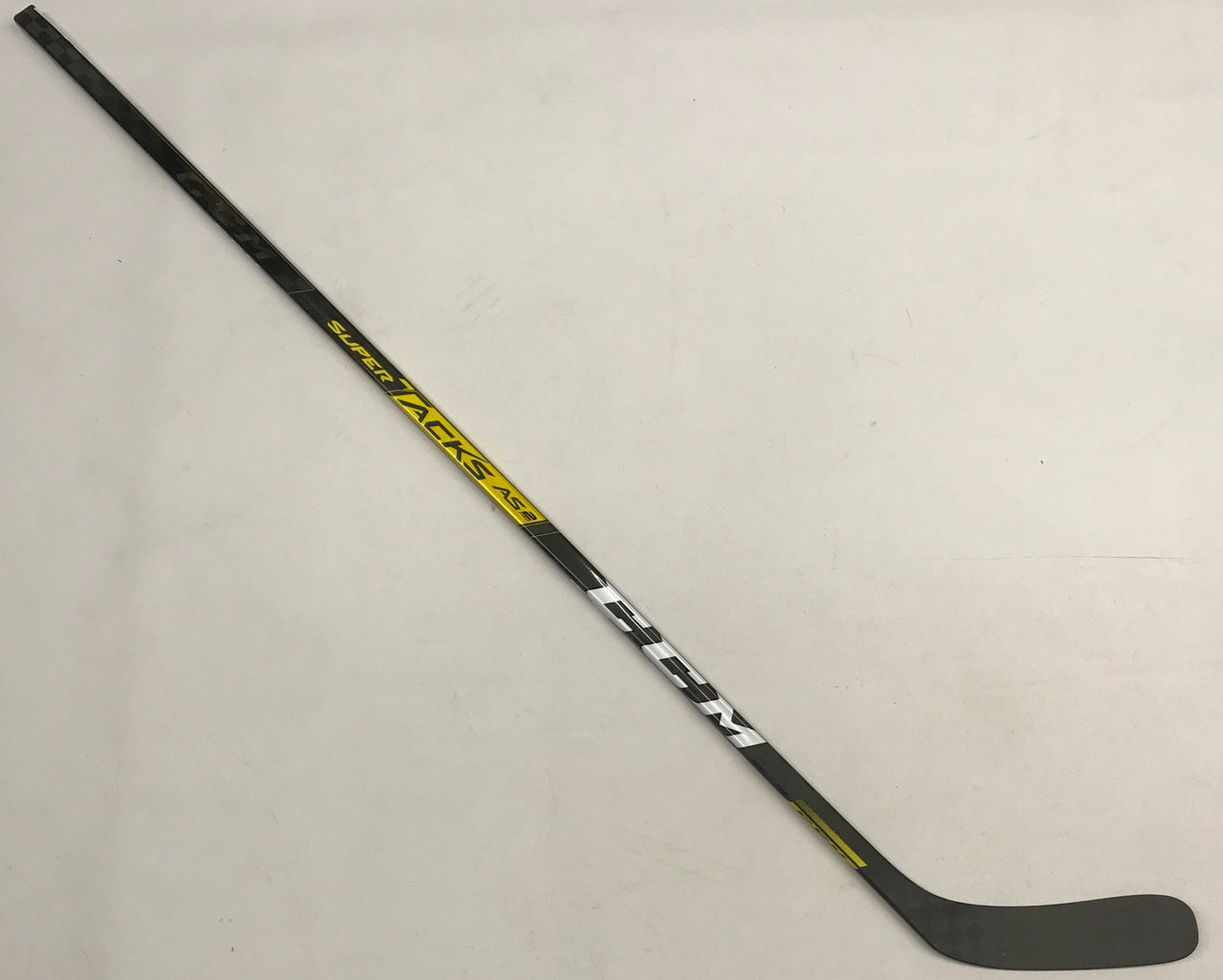Ccm Ribcor Trigger 4 Pro Lh Grip Pro Stock Hockey Stick Grip 75 Flex P88 Ins As2 Dk S Hockey Shop