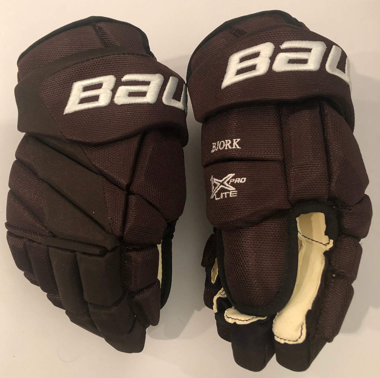 Bauer Vapor 1x Pro Lite Pro Stock Custom Hockey Gloves 14 Bruins 2019 Winter Classic Bjork Dk S Hockey Shop