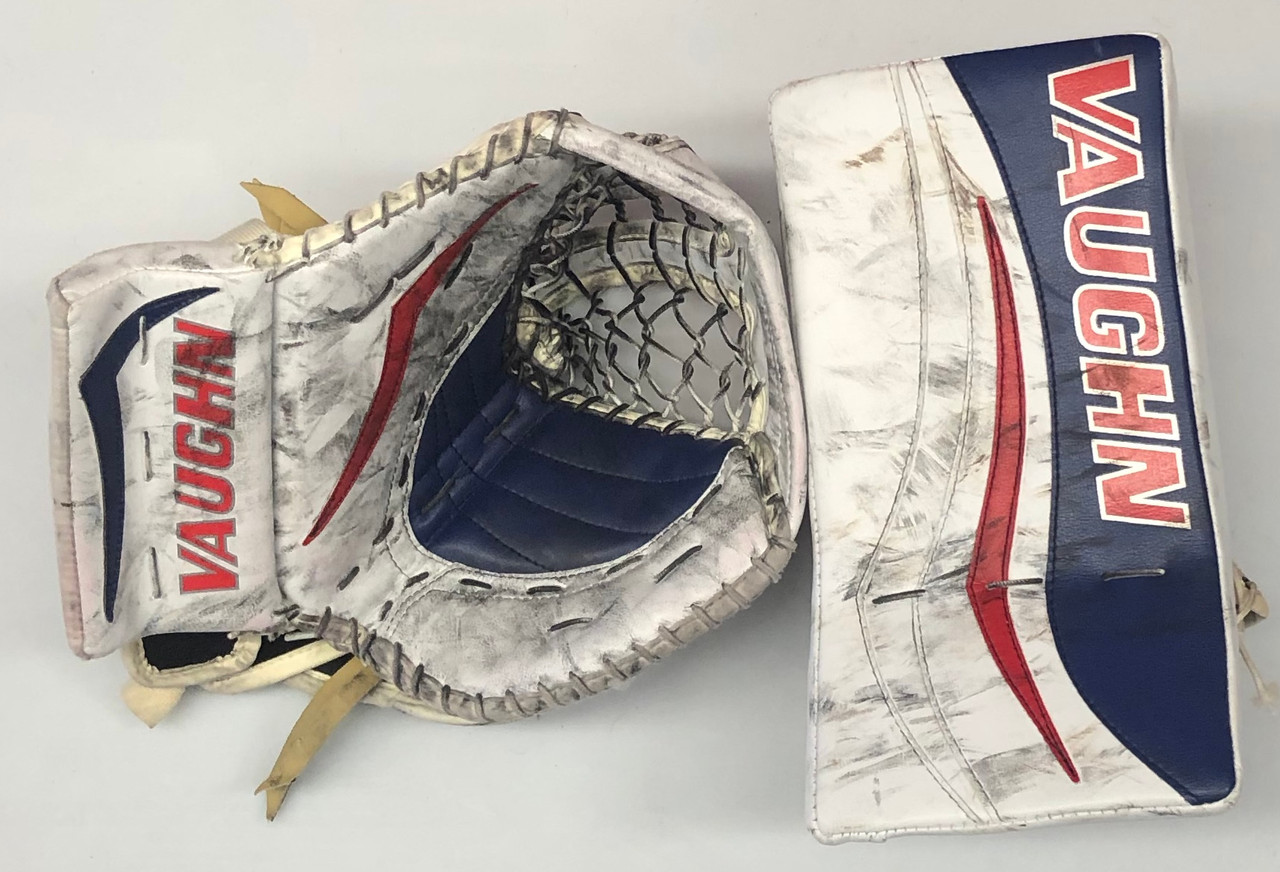 Vaughn Velocity V7 XF Carbon Goalie Blocker and Glove Halverson