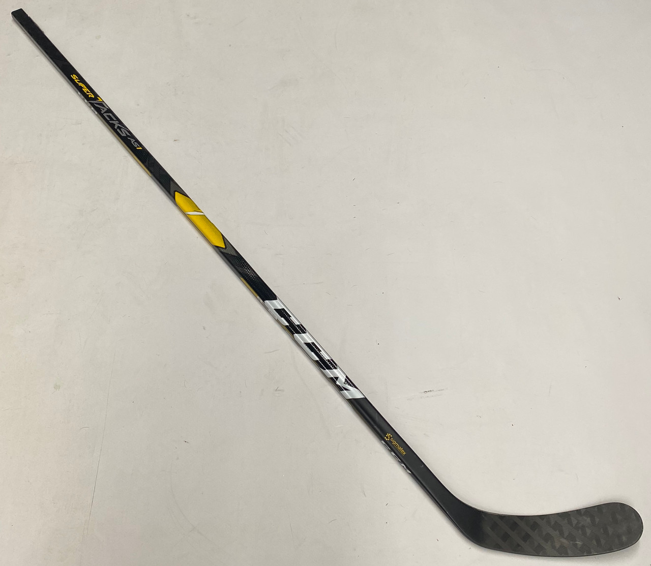 CCM Ribcor Trigger 3D Grip LH Pro Stock Hockey Stick 80 Flex P92 NHL AS1 -  DK's Hockey Shop