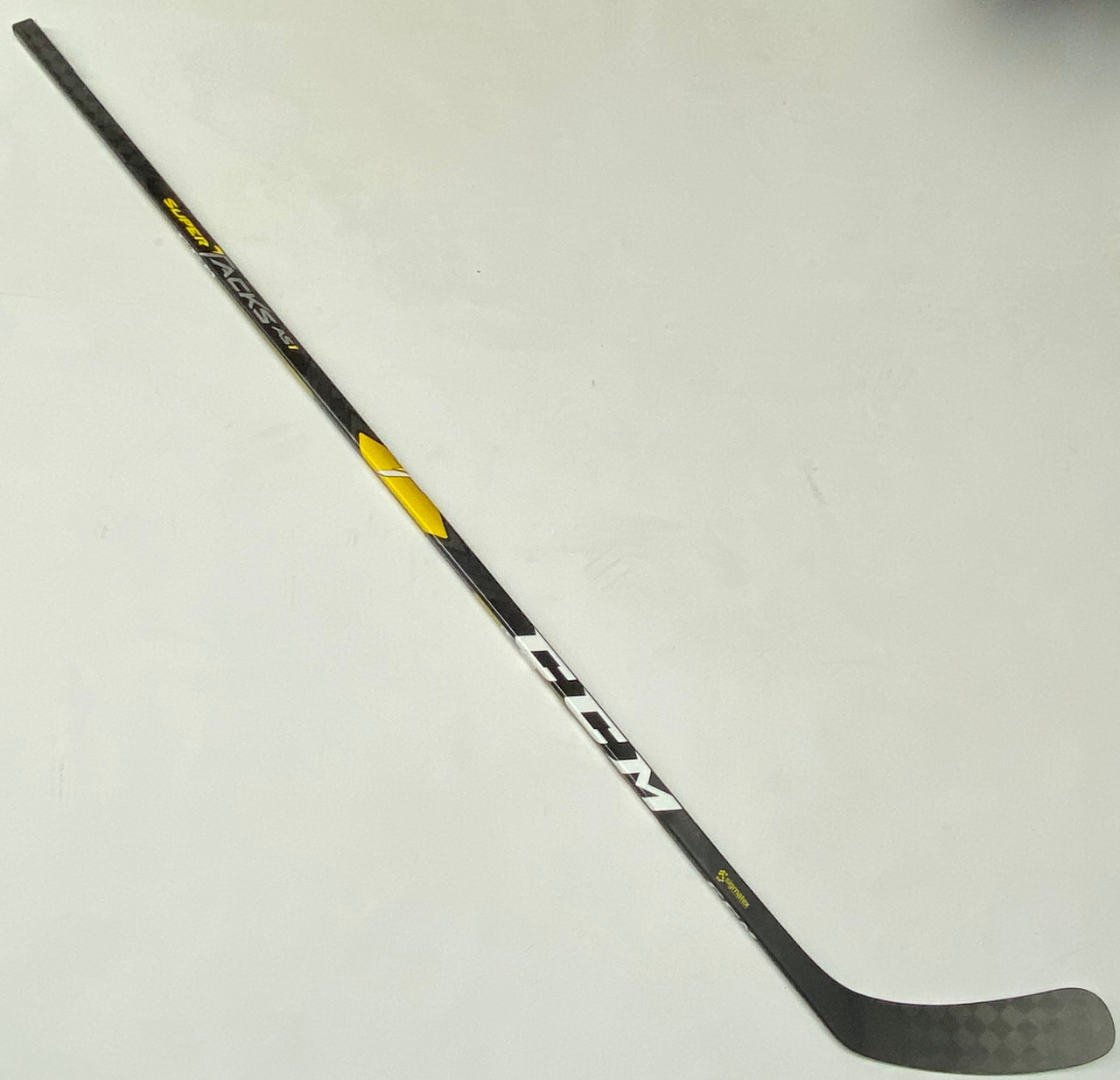 Details about   CCM Super Tacks AS1 Pro Stock Hockey Stick 85 Flex Right P90T 8440 