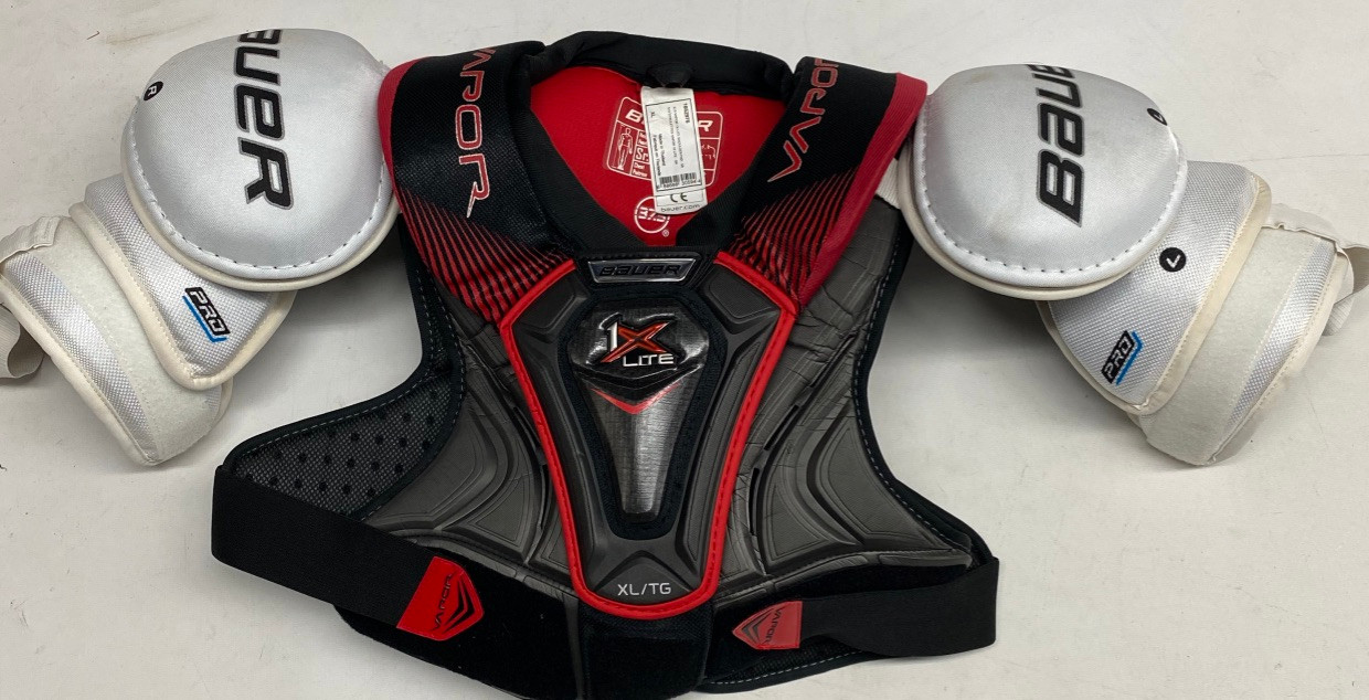 bauer 1x shoulder pads