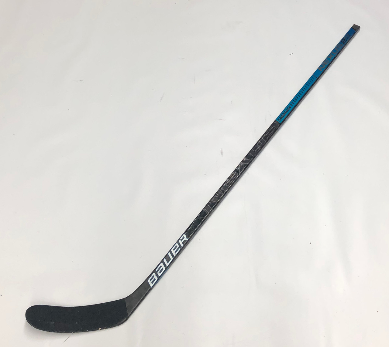 Refurb* Bauer Nexus 2N Pro RH Pro Stock Stick Grip Used P28 70 Flex HAN -  DK's Hockey Shop