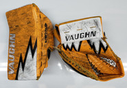 Vaughn SLR/Vision Pro Stock Goalie Glove & Blocker Regular Kucharski(NCAA) 