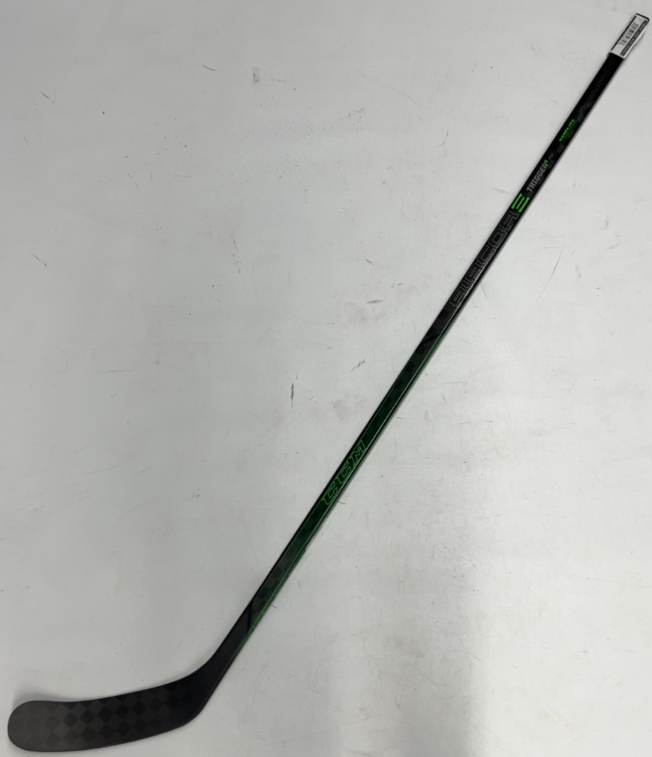 CCM Trigger 5 Pro RH Pro Stock Hockey Stick 90 Flex P92 Curve RDE NCAA