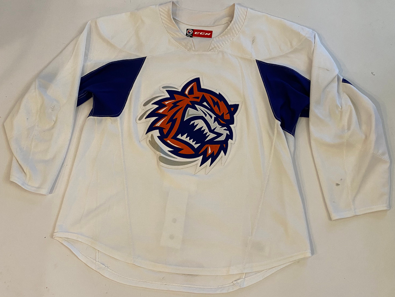 CCM Custom Pro Stock Hockey Practice Jersey Sound Tigers AHL White 56 Used  - DK's Hockey Shop