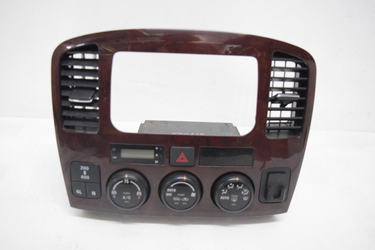 03 04 05 SUZUKI XL7 XL7 GRAND VITARA RADIO CLIMATE CONTROL DASH BEZEL OEM