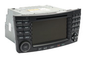 06 07 08 Mercedes-Benz E320 E500 W211 Radio CD Player A2118204397
