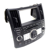 06 07 08 Infiniti FX35 FX45 Radio CD Control Panel