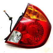 03 04 05 06 Hyundai Accent Right Passenger Side Tail Light