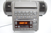 03 04 INFINITI G35 6 DISC RADIO CD PLAYER
