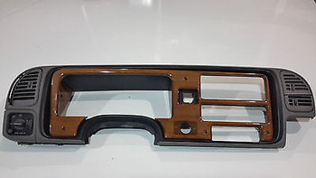 95 96 97 98 99 CHEVY TAHOE SILVERADO YUKON DASH INSTRUMENT BEZEL